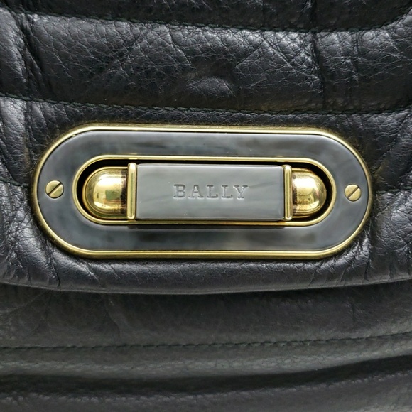 Purse - Picture 2 of 4